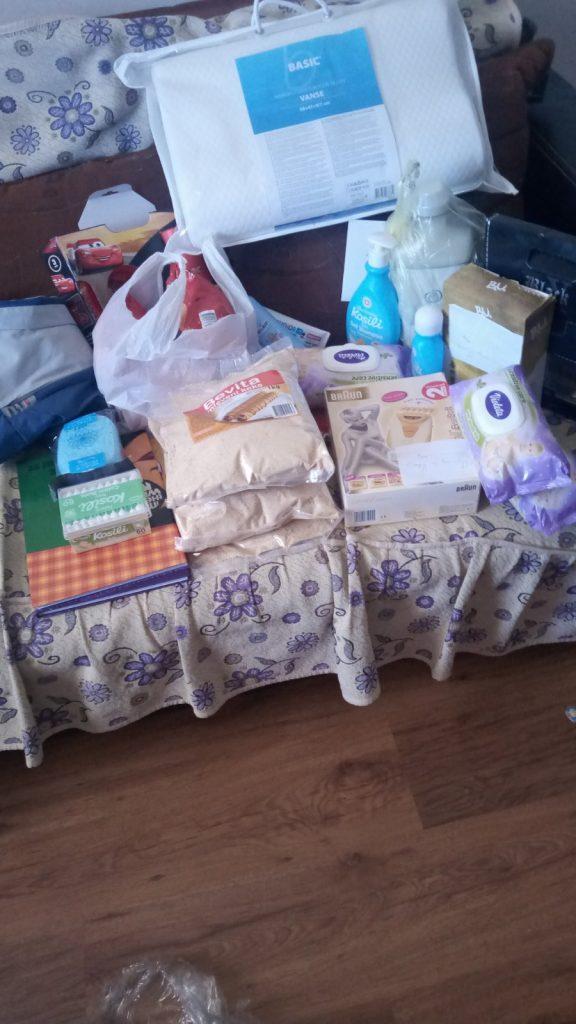 Several monthly supplies of food for Nemanja Apostolović 4