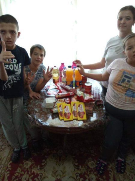 Donacija hrane porodici Ratković 1