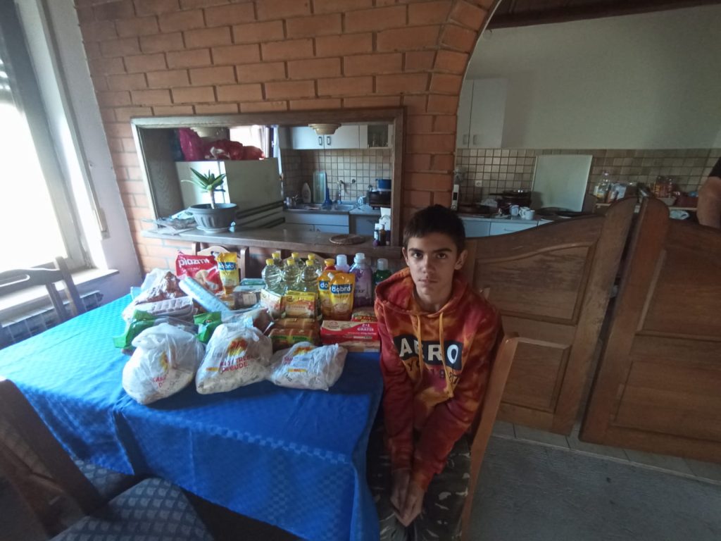 Kupovina namirnica Andreju Dimovskom 1 Kupovina namirnica Andreju Dimovskom 1