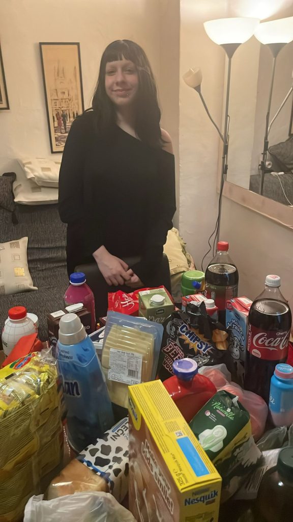 Kupovina namirnica Eni i Dušanu 1 Kupovina namirnica Eni i Dušanu 1