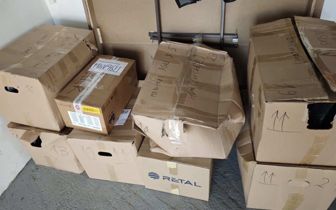 Donacija laptopova i monitora /GDC Services and Solutions/