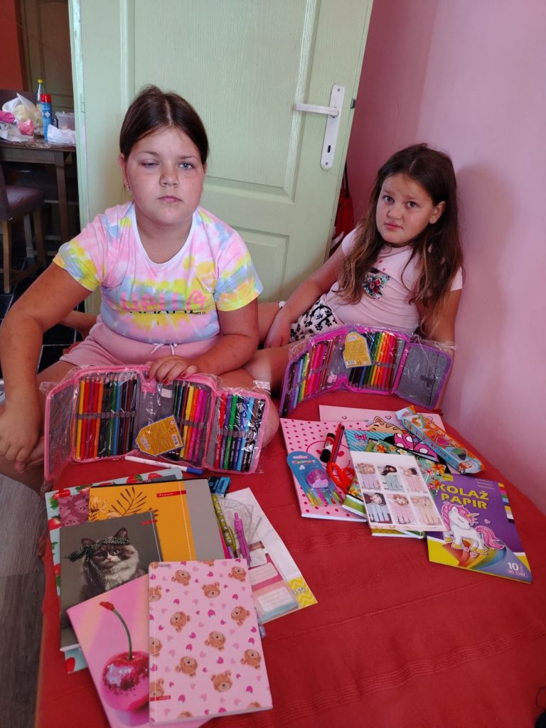 Kupovina školskog pribora ugroženoj deci 2025. 4