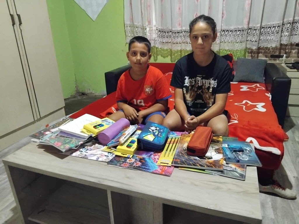 Kupovina školskog pribora ugroženoj deci 2025. 13