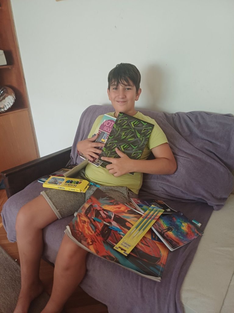 Kupovina školskog pribora ugroženoj deci 2025. 27