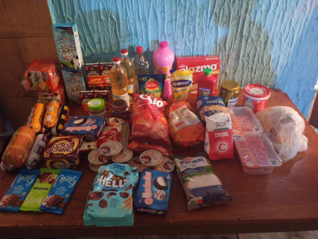 Kupovina namirnica porodici Jovanović iz Pančeva 2