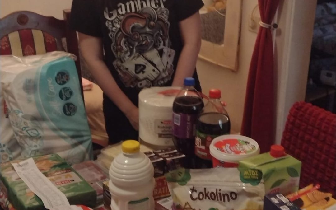 Kupovina namirnica Eni i Dušanu