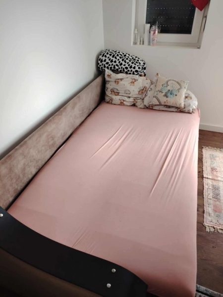 Uspešne Akcije 2 Donacija očuvanog kreveta porodici Ivković