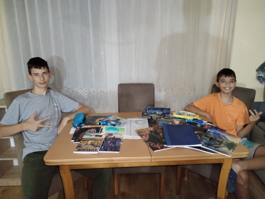 Kupovina školskog pribora ugroženoj deci - 2026. godina 30 Kupovina školskog pribora ugroženoj deci - 2026. godina 29